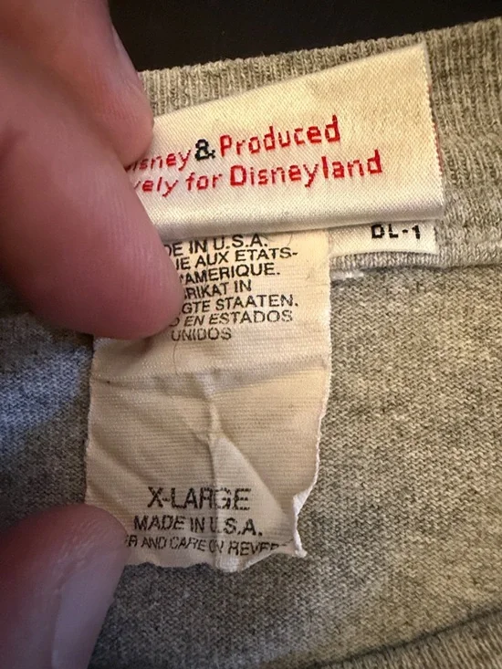 Disney Gray Mickey Mouse 45 Years of Magic Short Sleeve Tee XL - Picture 8 of 8